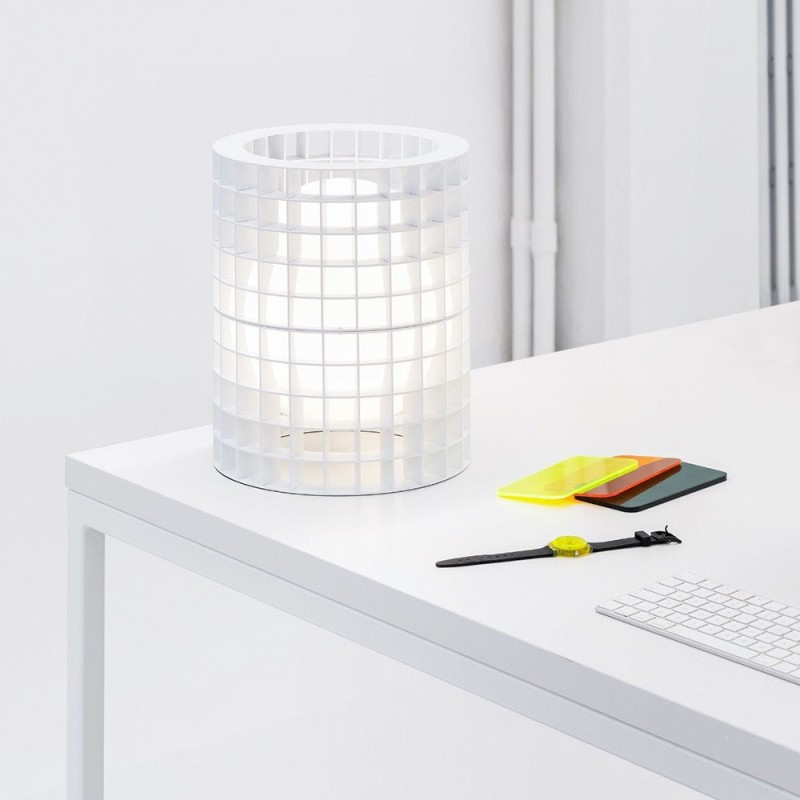 https://objectstorage.ap-seoul-1.oraclecloud.com/n/cnk6gaix2gpw/b/loqoqo-conv/o/fontana-arte/fontana-arte-matrix-led-table-lamp/65534.jpg