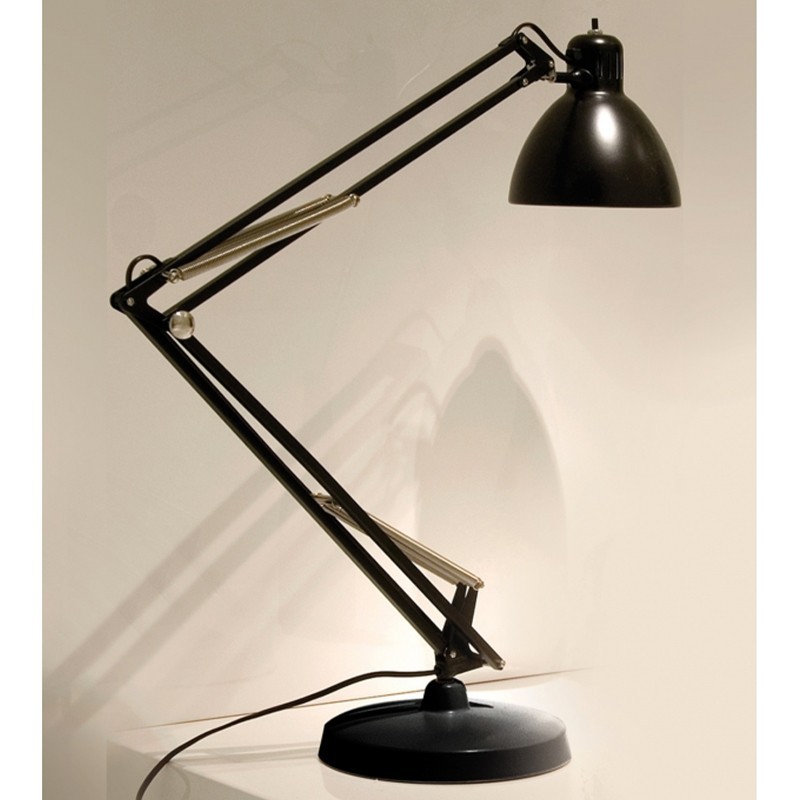 https://objectstorage.ap-seoul-1.oraclecloud.com/n/cnk6gaix2gpw/b/loqoqo-conv/o/fontana-arte/fontana-arte-naska-large-metal-table-lamp/30255.jpg