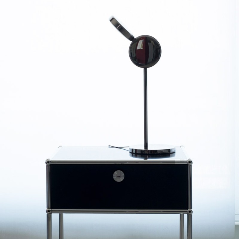 https://objectstorage.ap-seoul-1.oraclecloud.com/n/cnk6gaix2gpw/b/loqoqo-conv/o/fontana-arte/fontana-arte-optunia-medium-led-table-lamp/101875.jpg