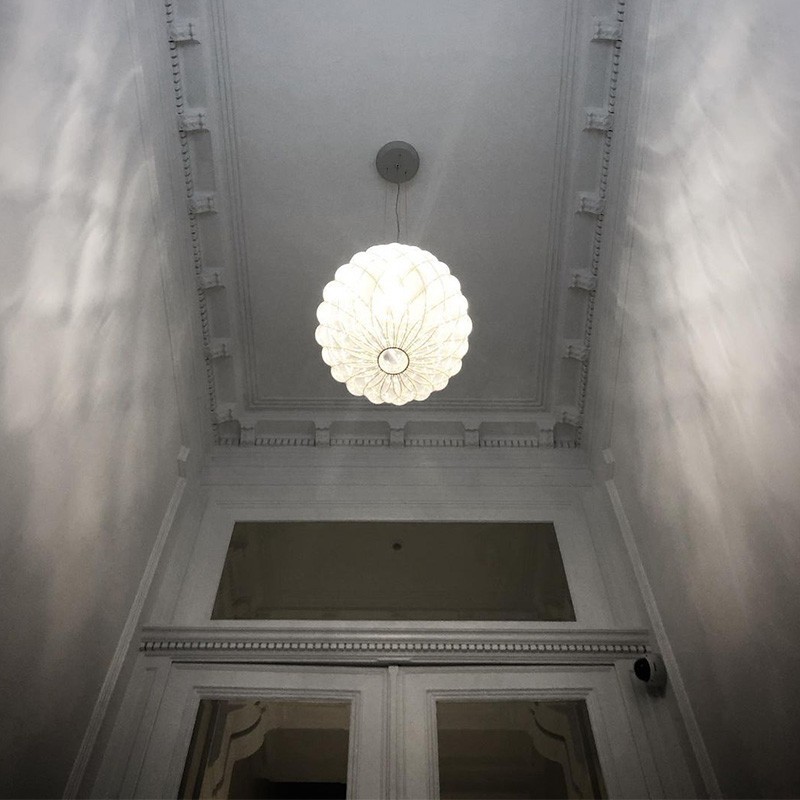 https://objectstorage.ap-seoul-1.oraclecloud.com/n/cnk6gaix2gpw/b/loqoqo-conv/o/fontana-arte/fontana-arte-pinecone-medium-suspension-lamp/58334.jpg