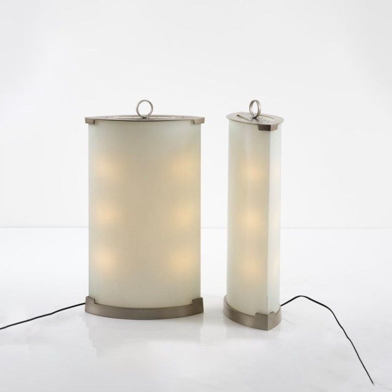 https://objectstorage.ap-seoul-1.oraclecloud.com/n/cnk6gaix2gpw/b/loqoqo-conv/o/fontana-arte/fontana-arte-pirellina-table-lamp/114375.jpg