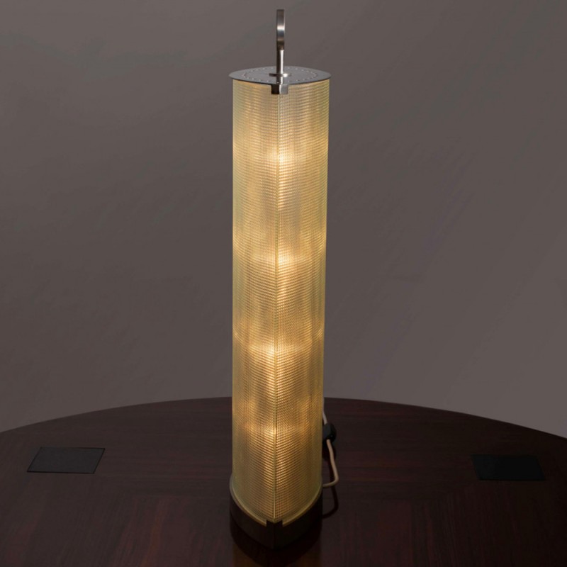 https://objectstorage.ap-seoul-1.oraclecloud.com/n/cnk6gaix2gpw/b/loqoqo-conv/o/fontana-arte/fontana-arte-pirellina-table-lamp/114377.jpg