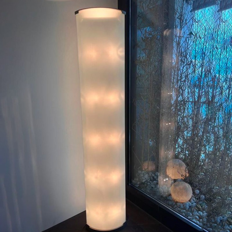 https://objectstorage.ap-seoul-1.oraclecloud.com/n/cnk6gaix2gpw/b/loqoqo-conv/o/fontana-arte/fontana-arte-pirellone-floor-lamp/114338.jpg