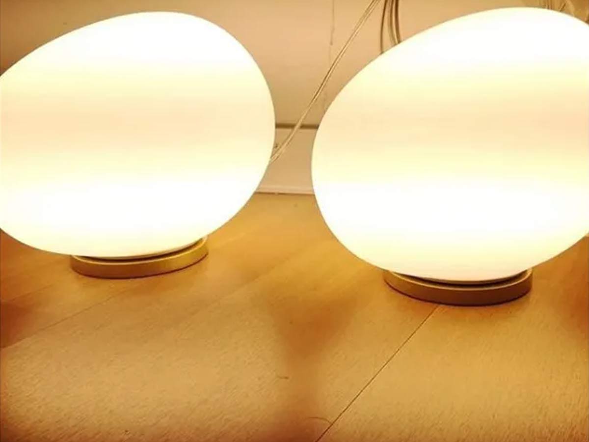 https://objectstorage.ap-seoul-1.oraclecloud.com/n/cnk6gaix2gpw/b/loqoqo-conv/o/foscarini/gregg-midi-led-lampada-da-tavolo-oro-bianco/gregg-midi-led-oro-bainco-2.jpg