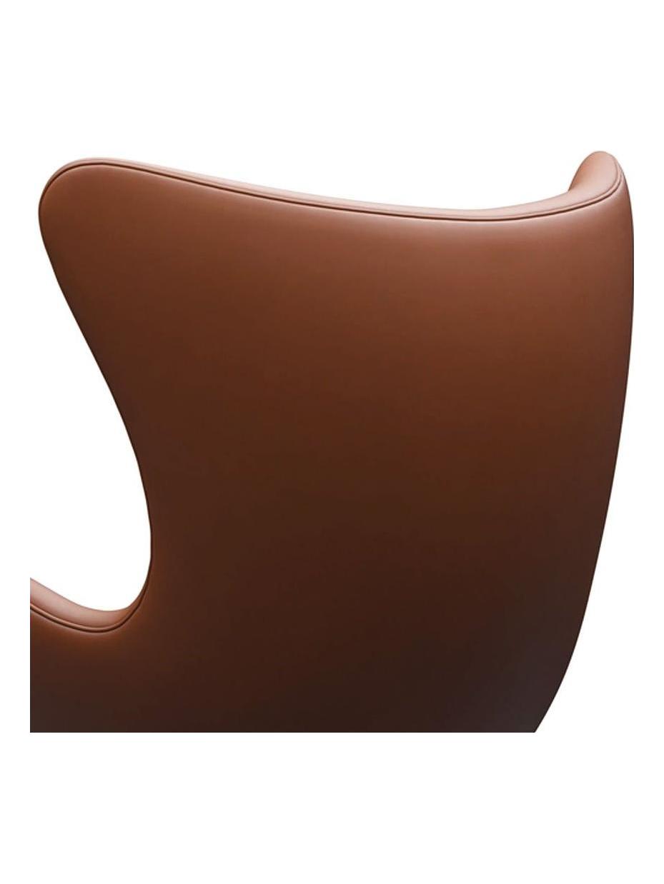 https://objectstorage.ap-seoul-1.oraclecloud.com/n/cnk6gaix2gpw/b/loqoqo-conv/o/fritz-hansen/3316-egg-chair-leather-essential-walnut-warm-graphite/Egg_Chair_Leather_4.jpg