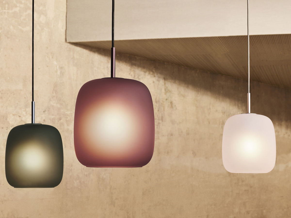 https://objectstorage.ap-seoul-1.oraclecloud.com/n/cnk6gaix2gpw/b/loqoqo-conv/o/fritz-hansen/maluma-suspension-lamp/fritz-hansen-maluma-finishes.jpg