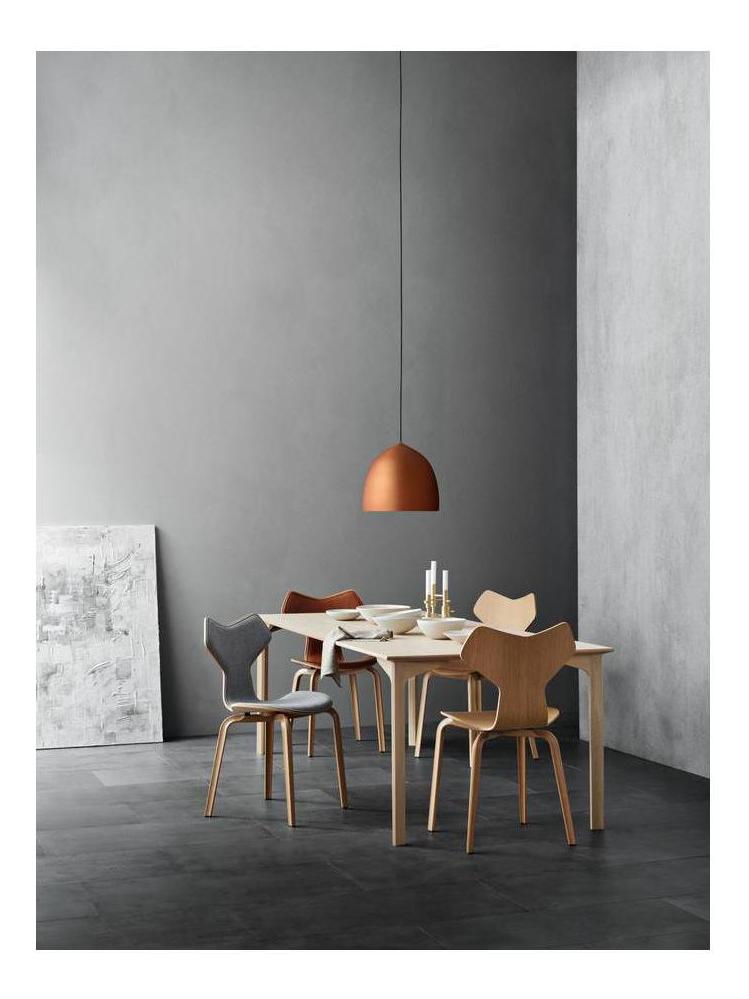 https://objectstorage.ap-seoul-1.oraclecloud.com/n/cnk6gaix2gpw/b/loqoqo-conv/o/fritz-hansen/suspence-pendant-lamp/684809ba-b903-408c-a67c-04c79b099647.jpg