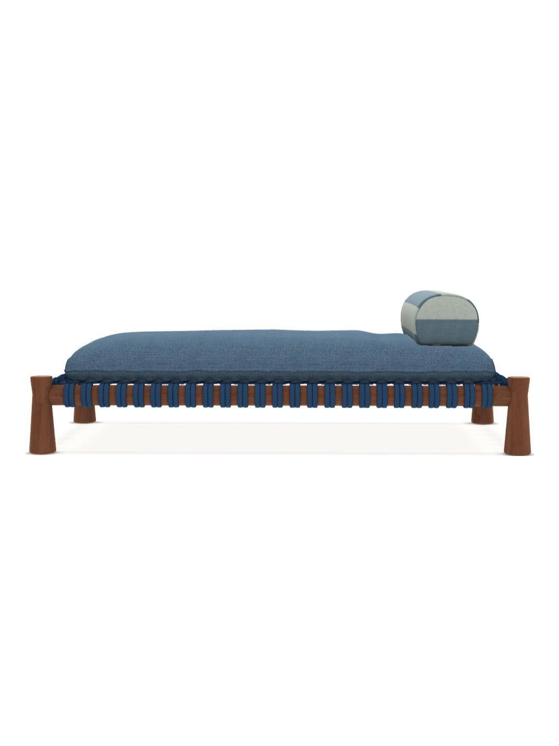 Guna Charpoy / Day-bed 01 Blue / Odessa 07