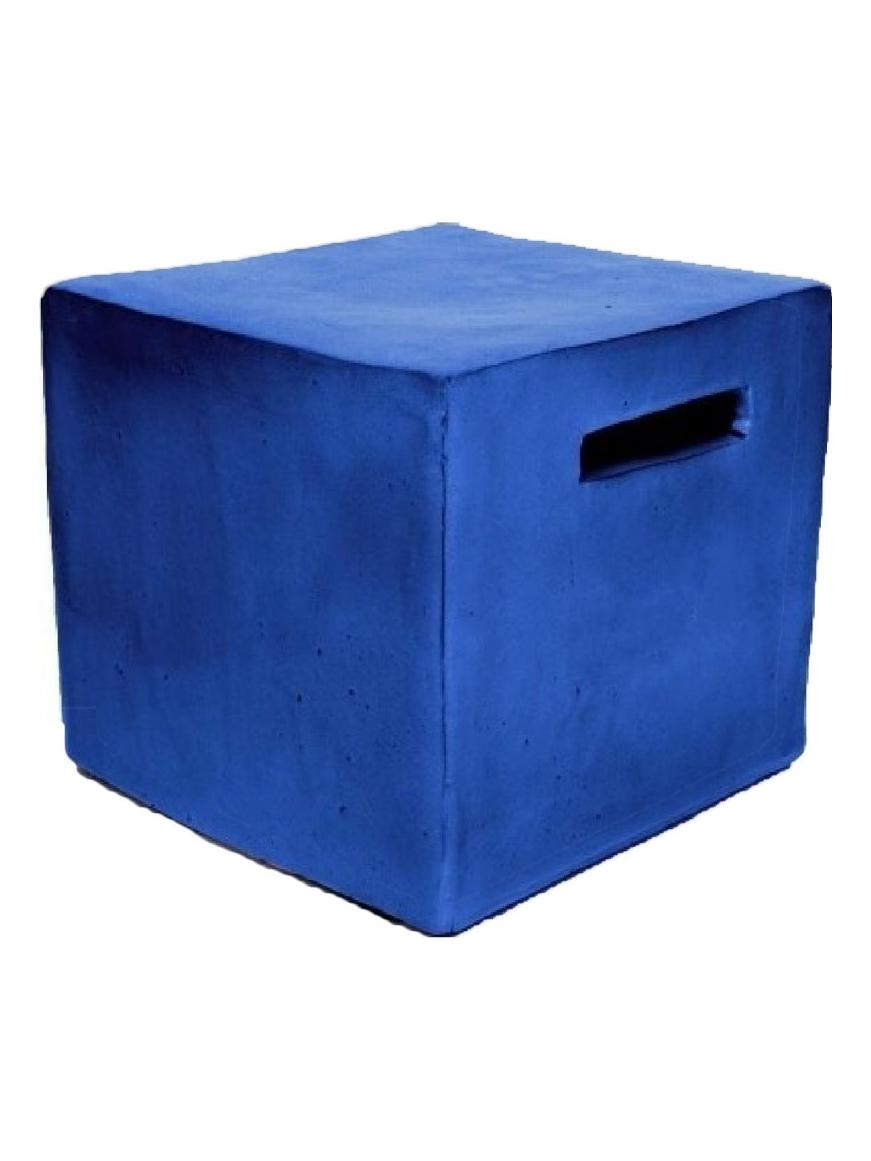 Inout 41 Concrete Poufs