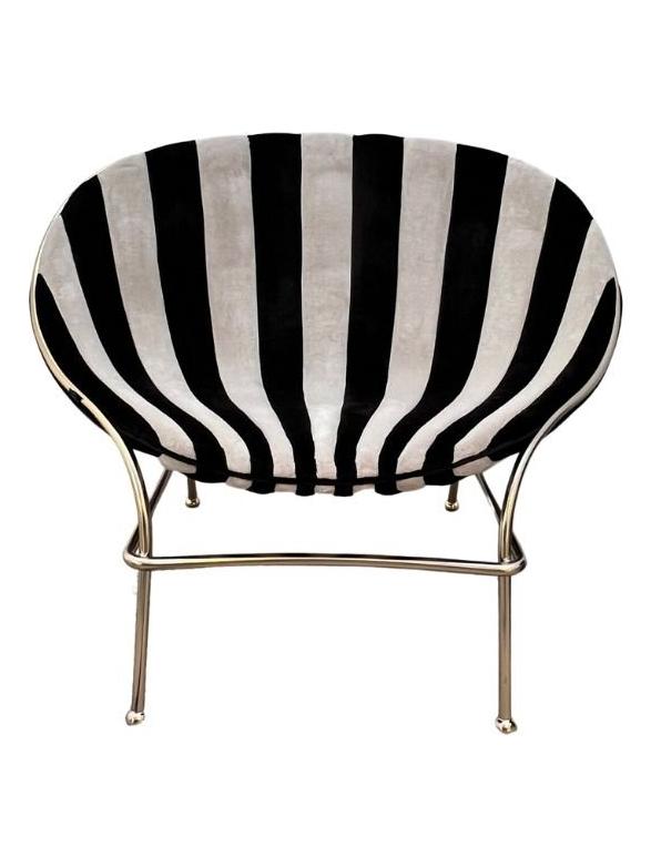La Venus Lounge Chair – Martora Ebony Ivory