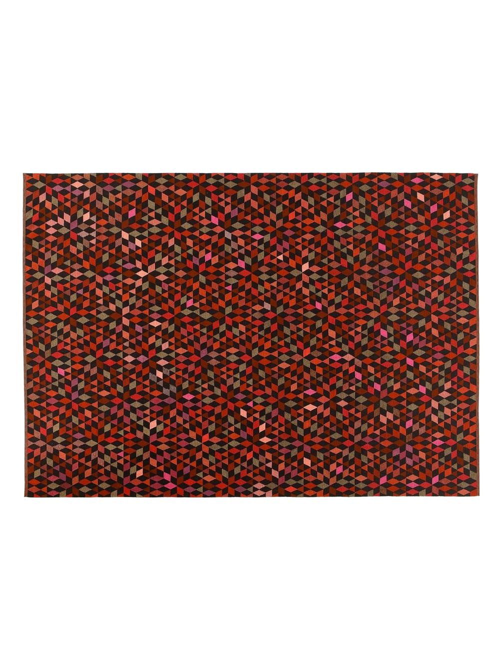 Diamond Strawberry Rug 249x165