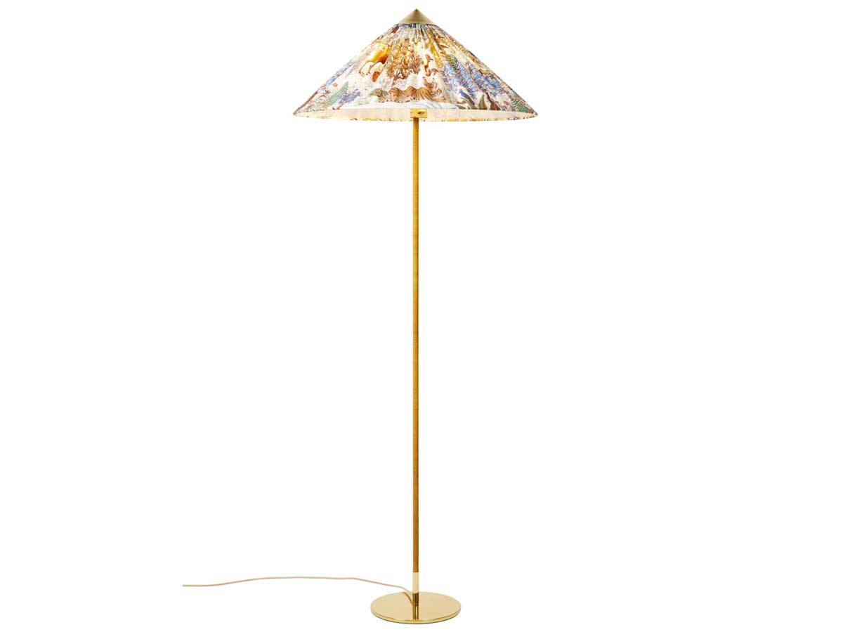 https://objectstorage.ap-seoul-1.oraclecloud.com/n/cnk6gaix2gpw/b/loqoqo-conv/o/gubi/9602-pierre-frey-edition-floor-lamp/9602-pierre-frey-special-edition-gubi-6.jpg