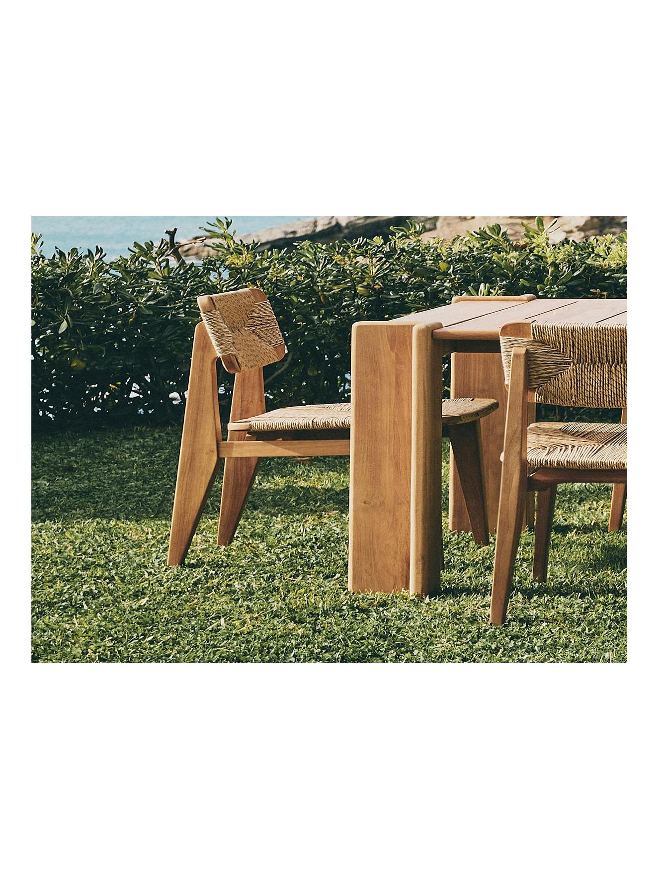 https://objectstorage.ap-seoul-1.oraclecloud.com/n/cnk6gaix2gpw/b/loqoqo-conv/o/gubi/atmosfera-outdoor-table/AtmosferaStoryWithoutText.jpg