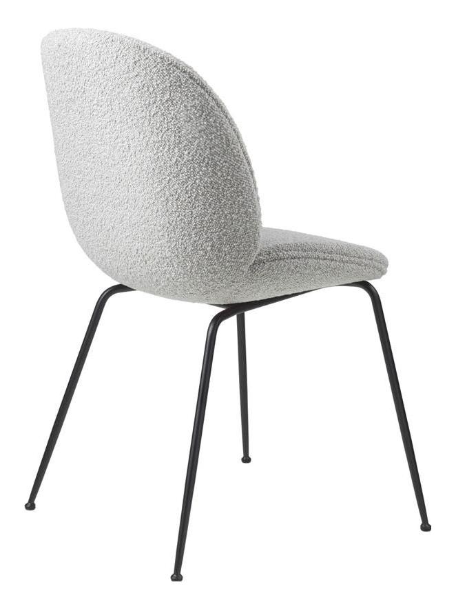 https://objectstorage.ap-seoul-1.oraclecloud.com/n/cnk6gaix2gpw/b/loqoqo-conv/o/gubi/beetle-chair-beautifully-boucle/beetle-chair-beautifully-boucle.jpg