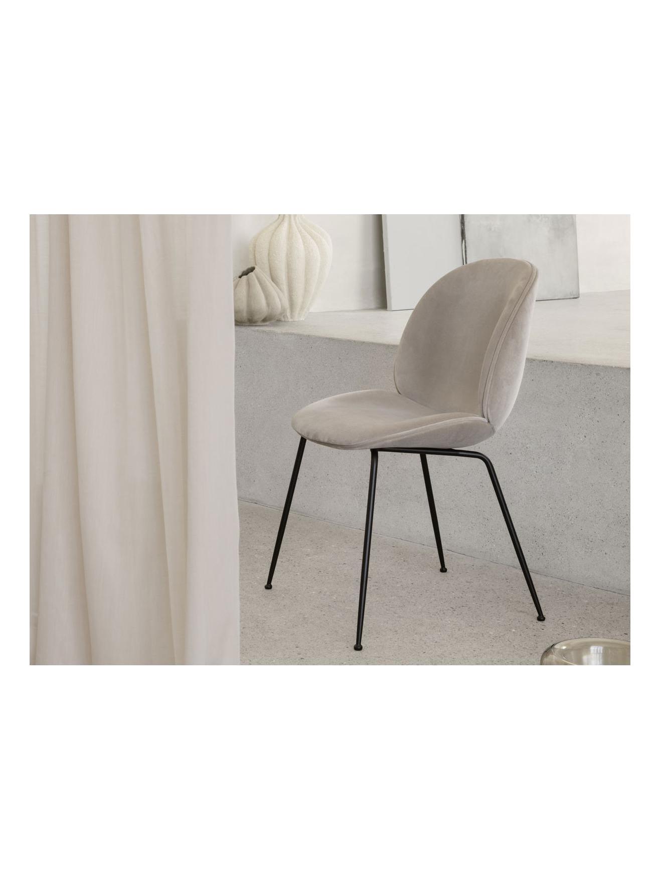 https://objectstorage.ap-seoul-1.oraclecloud.com/n/cnk6gaix2gpw/b/loqoqo-conv/o/gubi/beetle-chair-vivid-velvet/gubi-beetle-chair-vivid-velvet-4.jpg