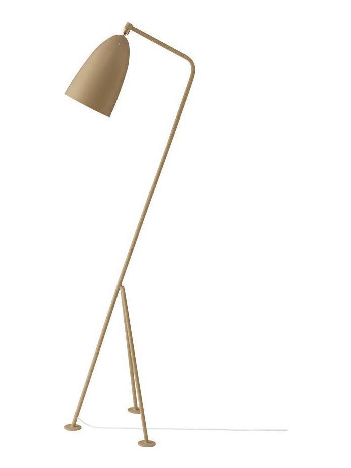 https://objectstorage.ap-seoul-1.oraclecloud.com/n/cnk6gaix2gpw/b/loqoqo-conv/o/gubi/grashoppa-floor-lamp/d036de6a-9bc3-4879-ba48-0dc53158d903.jpg