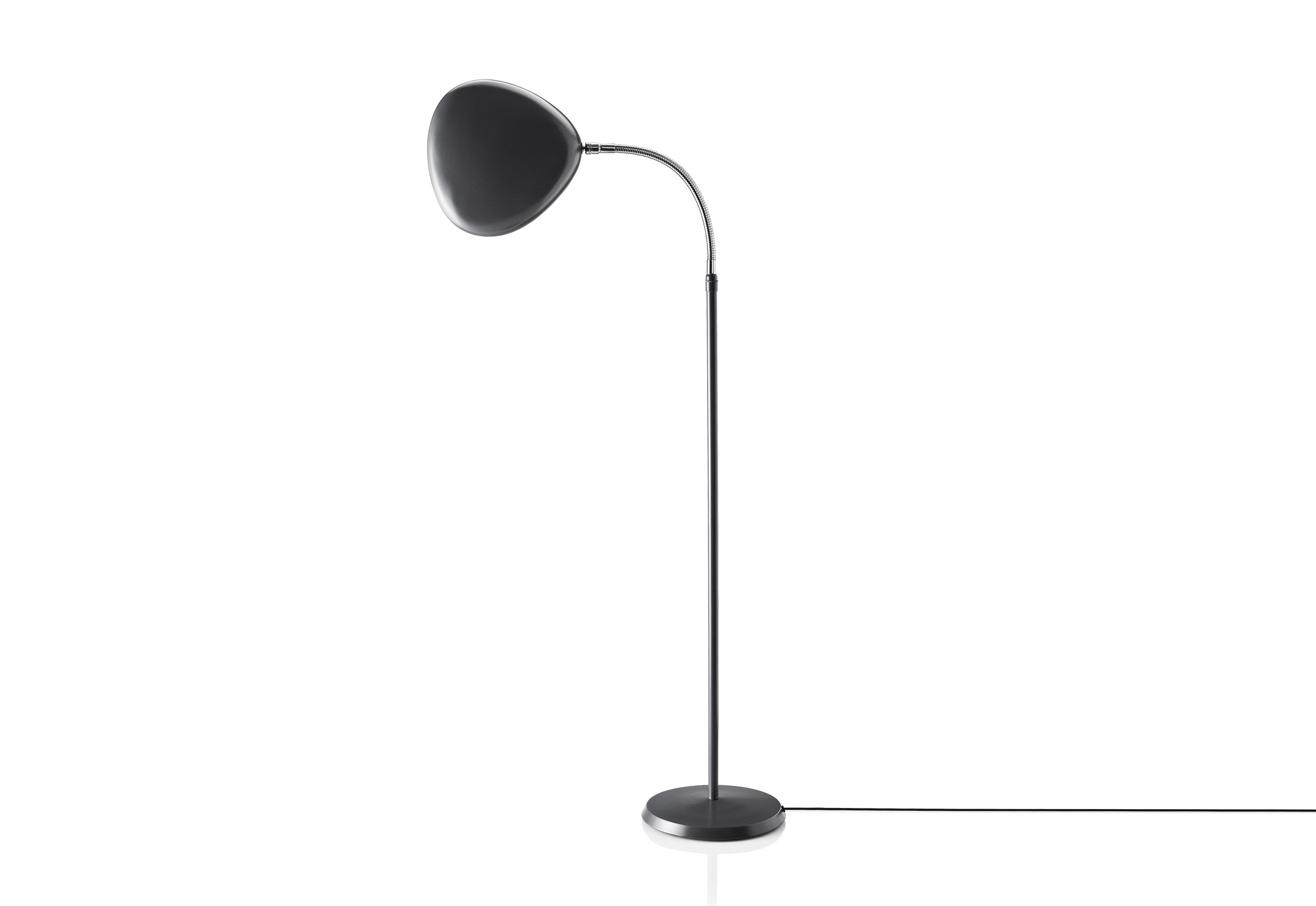 https://objectstorage.ap-seoul-1.oraclecloud.com/n/cnk6gaix2gpw/b/loqoqo-conv/o/gubi/grossman-cobra-floor-lamp/gm-5.jpg