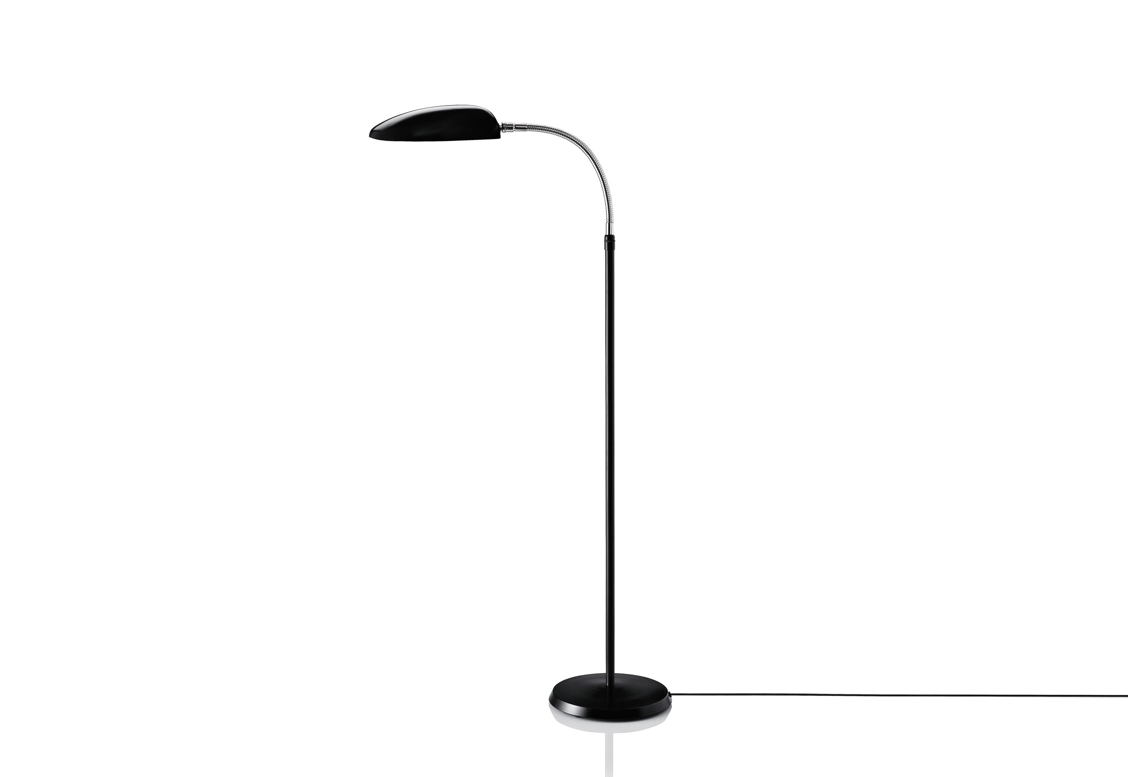 https://objectstorage.ap-seoul-1.oraclecloud.com/n/cnk6gaix2gpw/b/loqoqo-conv/o/gubi/grossman-cobra-floor-lamp/gm3_1.jpg