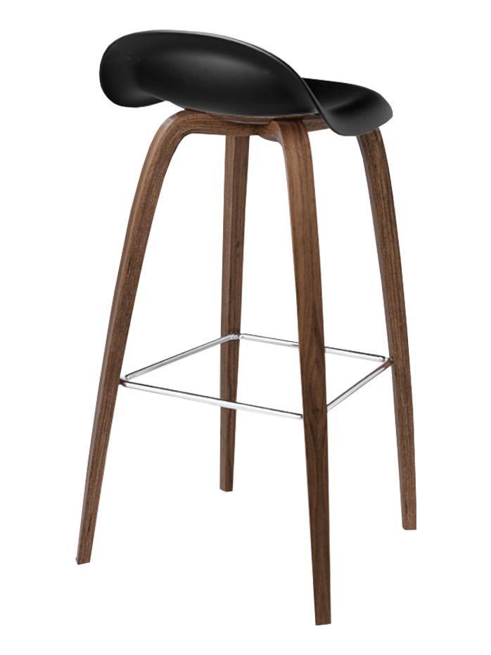 https://objectstorage.ap-seoul-1.oraclecloud.com/n/cnk6gaix2gpw/b/loqoqo-conv/o/gubi/gubi-3-d-bar-stool-hirek-shell-with-wood-base/gubi-3d-bar-stool-black-walnut.jpg