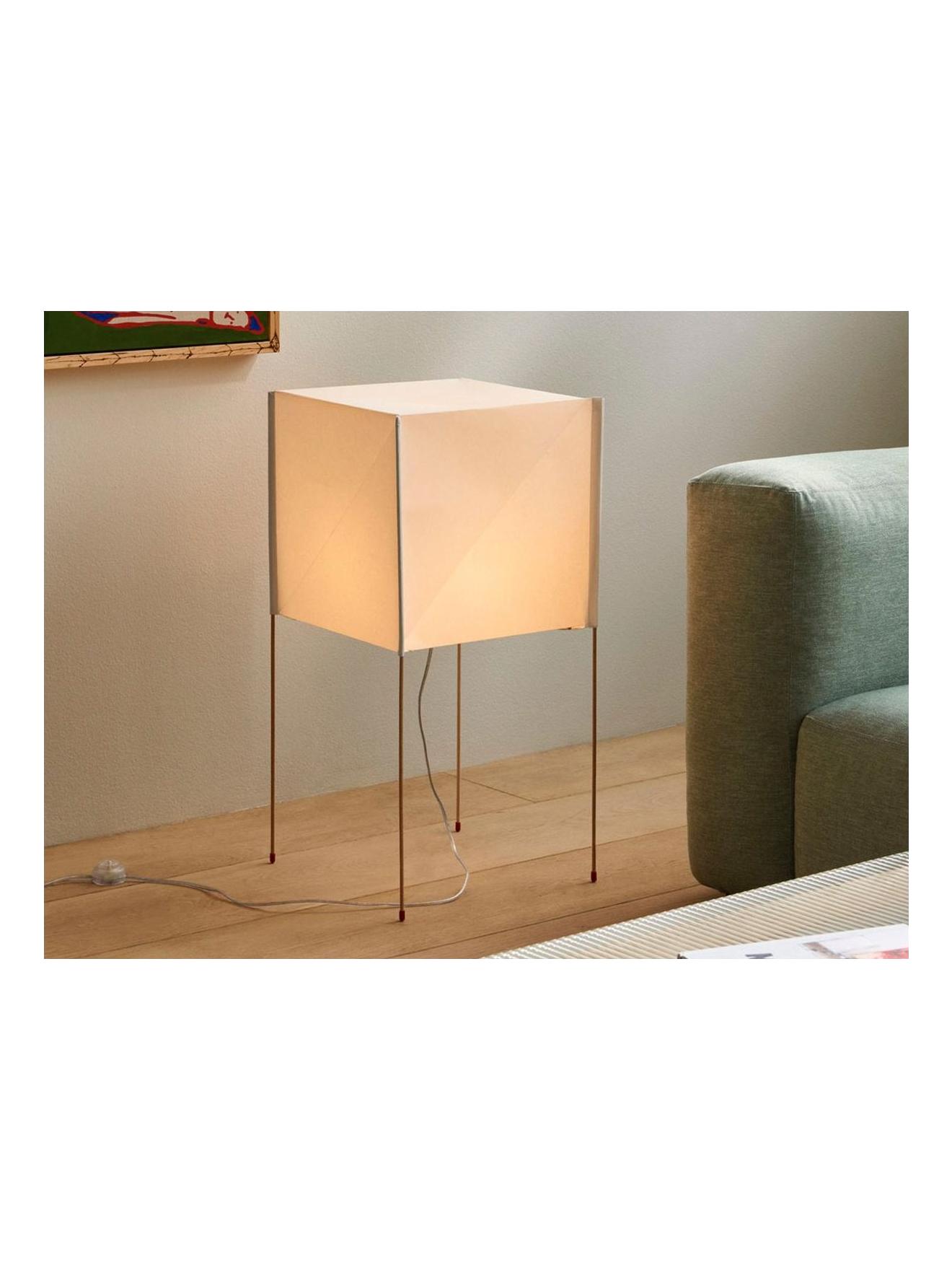 https://objectstorage.ap-seoul-1.oraclecloud.com/n/cnk6gaix2gpw/b/loqoqo-conv/o/hay/paper-cube-floor-lamp/PAPERCUBELAMPADAIRE.jpg