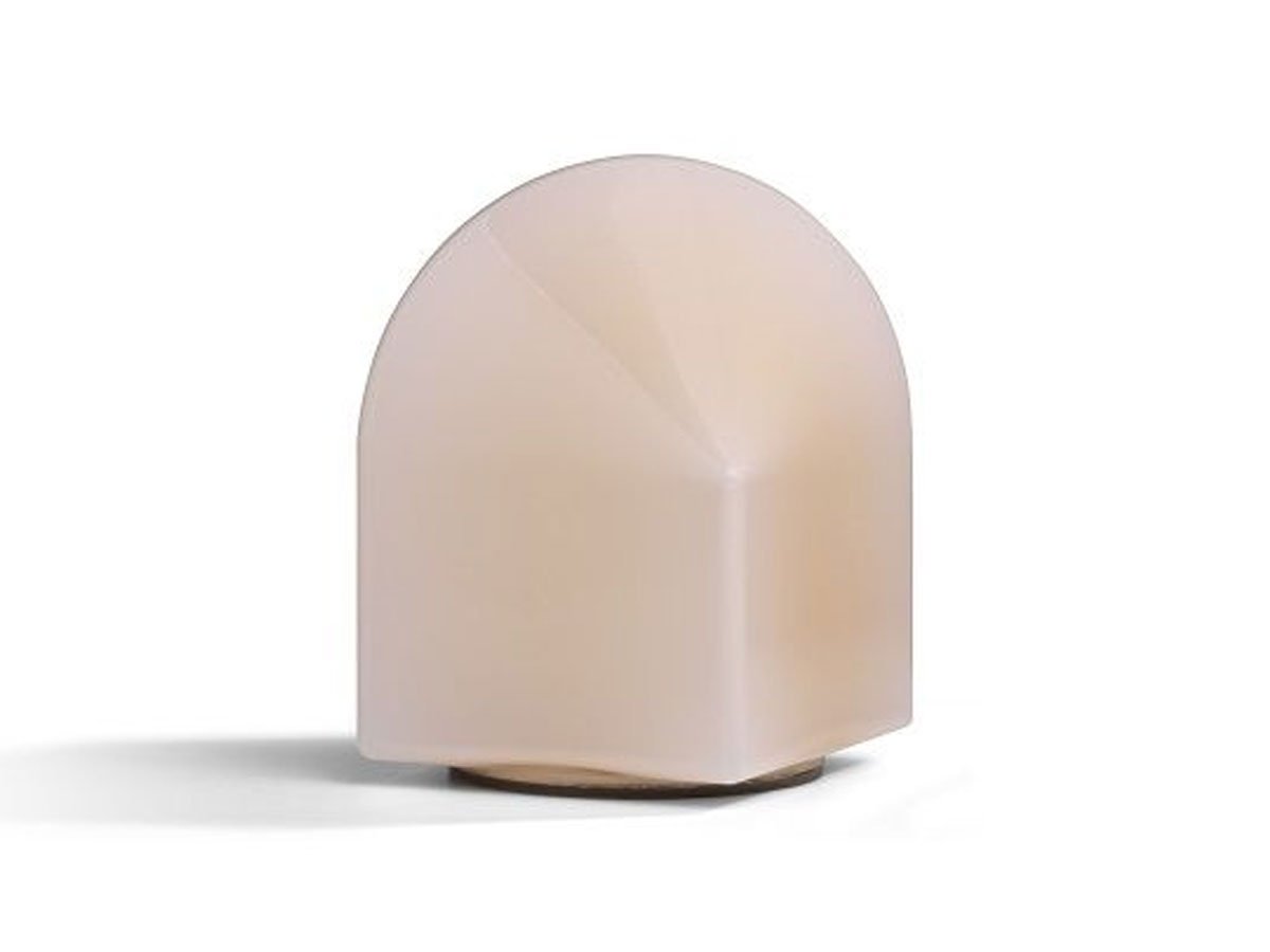 https://objectstorage.ap-seoul-1.oraclecloud.com/n/cnk6gaix2gpw/b/loqoqo-conv/o/hay/parade-160-table-lamp/parade16pink.jpg