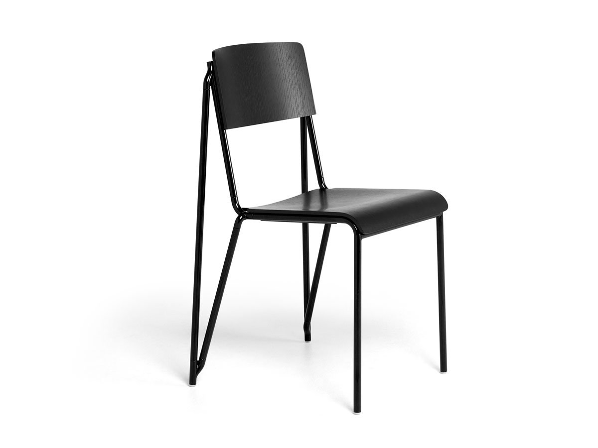 https://objectstorage.ap-seoul-1.oraclecloud.com/n/cnk6gaix2gpw/b/loqoqo-conv/o/hay/petit-standard-chair/petit-standard-chair-black-hay_1.jpg