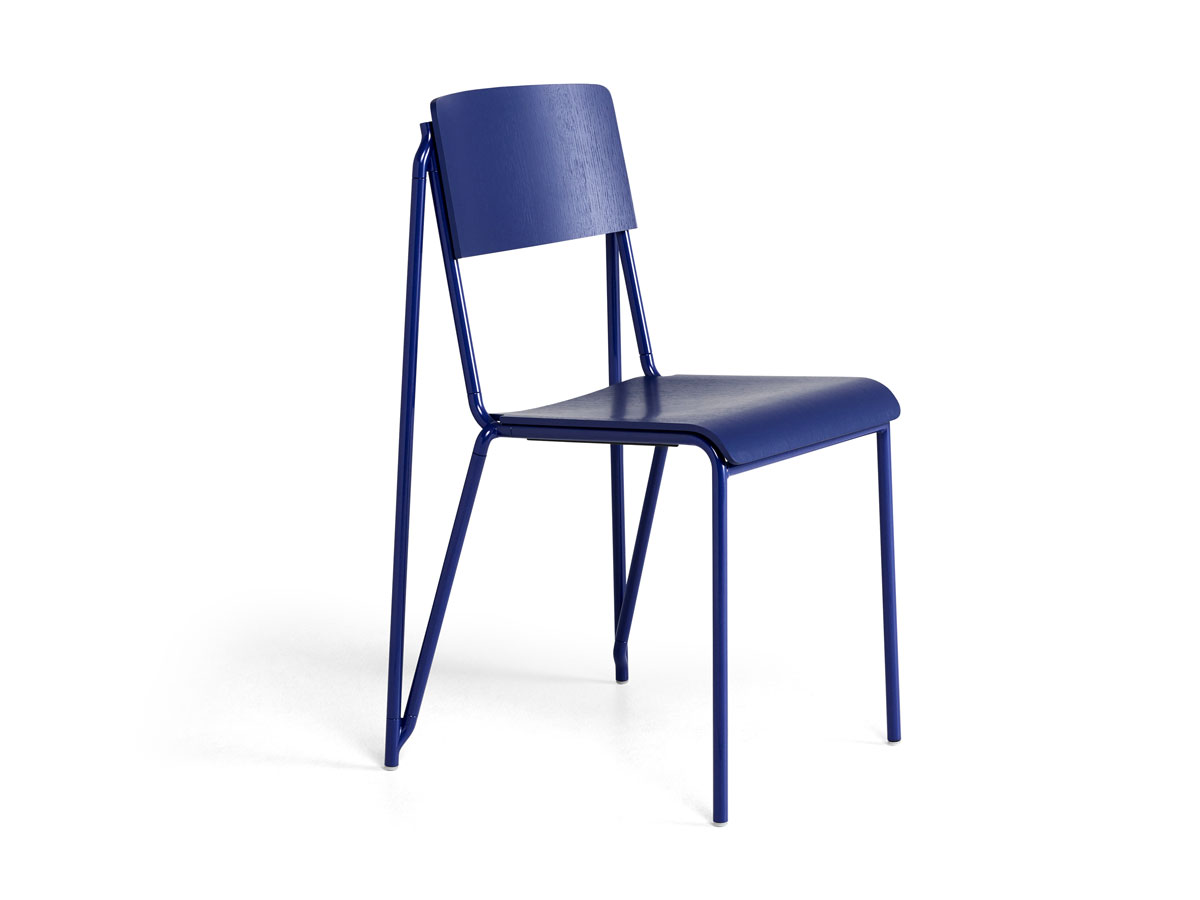 https://objectstorage.ap-seoul-1.oraclecloud.com/n/cnk6gaix2gpw/b/loqoqo-conv/o/hay/petit-standard-chair/petit-standard-chair-ultra-marine-hay_1.jpg