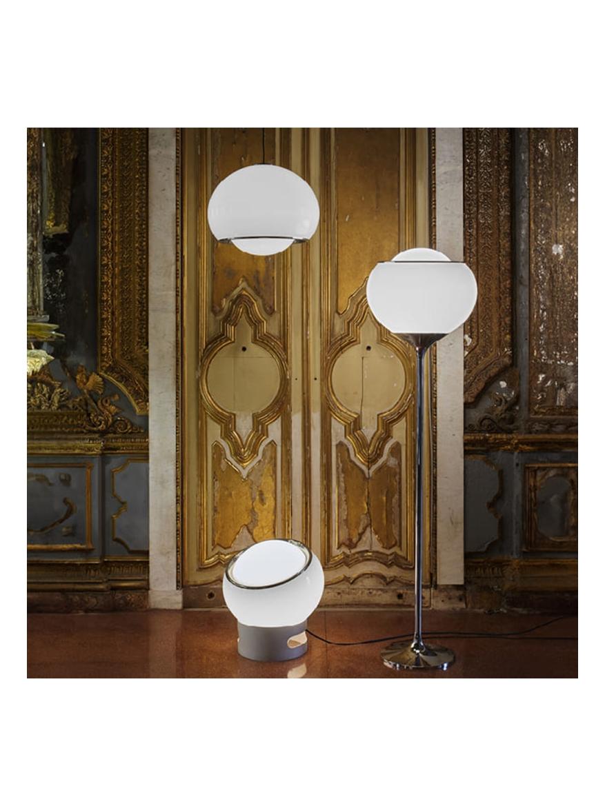 https://objectstorage.ap-seoul-1.oraclecloud.com/n/cnk6gaix2gpw/b/loqoqo-conv/o/i-guzzini/i-guzzini-clan-led-floor-lamp/142907.jpg