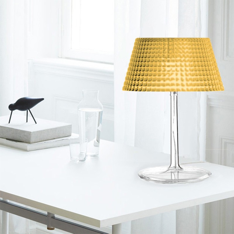 https://objectstorage.ap-seoul-1.oraclecloud.com/n/cnk6gaix2gpw/b/loqoqo-conv/o/i-guzzini/i-guzzini-sirolo-d-420-led-table-lamp-in-pmma/41264.jpg