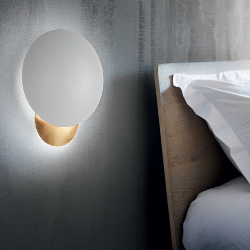 https://objectstorage.ap-seoul-1.oraclecloud.com/n/cnk6gaix2gpw/b/loqoqo-conv/o/ideal-lux/ideal-lux-eclissi-decorative-wall-lamp-in-golden-metal/79656.jpg