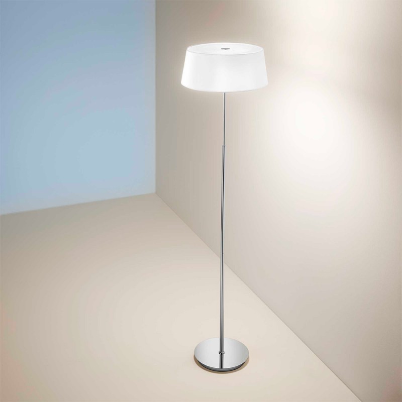 https://objectstorage.ap-seoul-1.oraclecloud.com/n/cnk6gaix2gpw/b/loqoqo-conv/o/ideal-lux/ideal-lux-hilton-floor-lamp/115690.jpg