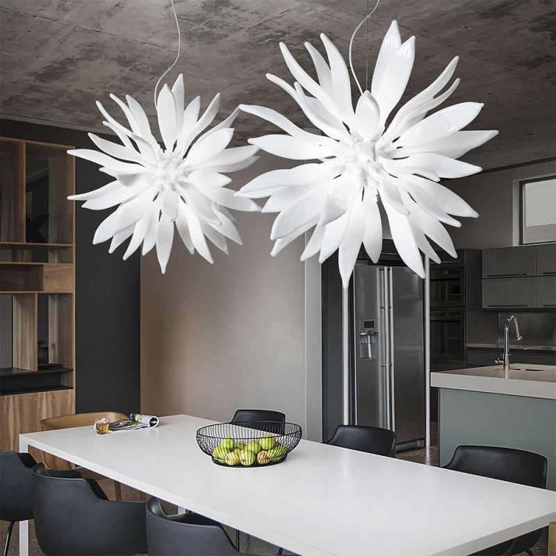 https://objectstorage.ap-seoul-1.oraclecloud.com/n/cnk6gaix2gpw/b/loqoqo-conv/o/ideal-lux/ideal-lux-leaves-suspension-lamp-in-blown-glass/120635.jpg