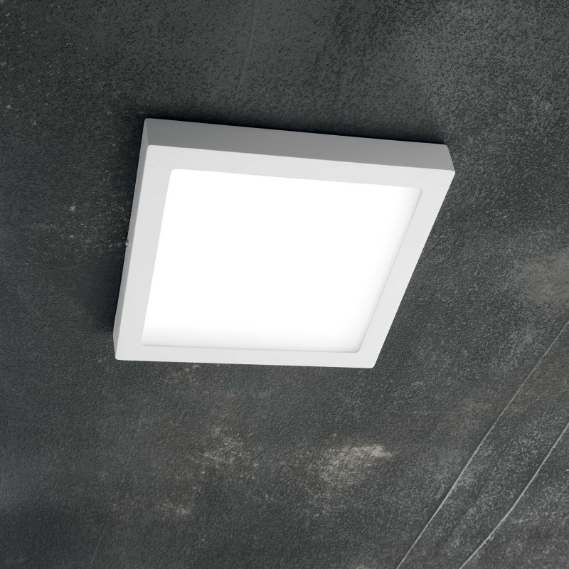 https://objectstorage.ap-seoul-1.oraclecloud.com/n/cnk6gaix2gpw/b/loqoqo-conv/o/ideal-lux/ideal-lux-universal-square-ceiling-wall-lamp/94345.jpg