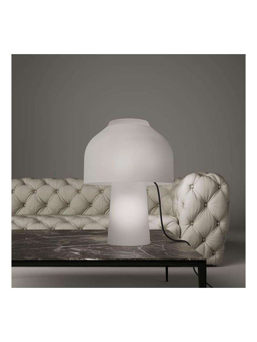 https://objectstorage.ap-seoul-1.oraclecloud.com/n/cnk6gaix2gpw/b/loqoqo-conv/o/karman/lilly-led-table-lamp/148994.jpg