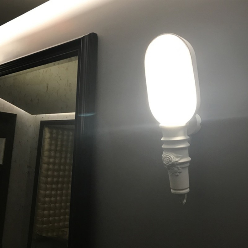 https://objectstorage.ap-seoul-1.oraclecloud.com/n/cnk6gaix2gpw/b/loqoqo-conv/o/karman/work-in-progress-wall-lamp/90360.jpg