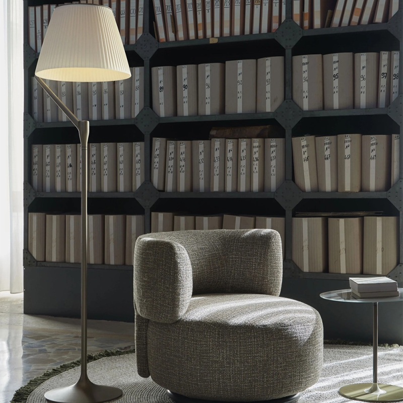 https://objectstorage.ap-seoul-1.oraclecloud.com/n/cnk6gaix2gpw/b/loqoqo-conv/o/kartell/angelo-stone-floor-lamp/137316.jpg