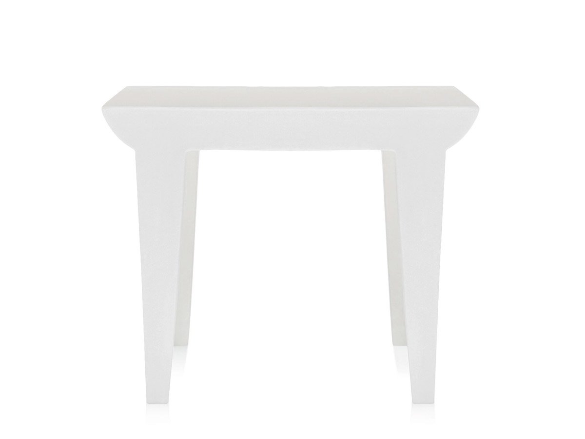 https://objectstorage.ap-seoul-1.oraclecloud.com/n/cnk6gaix2gpw/b/loqoqo-conv/o/kartell/bubble-club-coffee-table/bubblechairkartelltablewhite_1.jpg