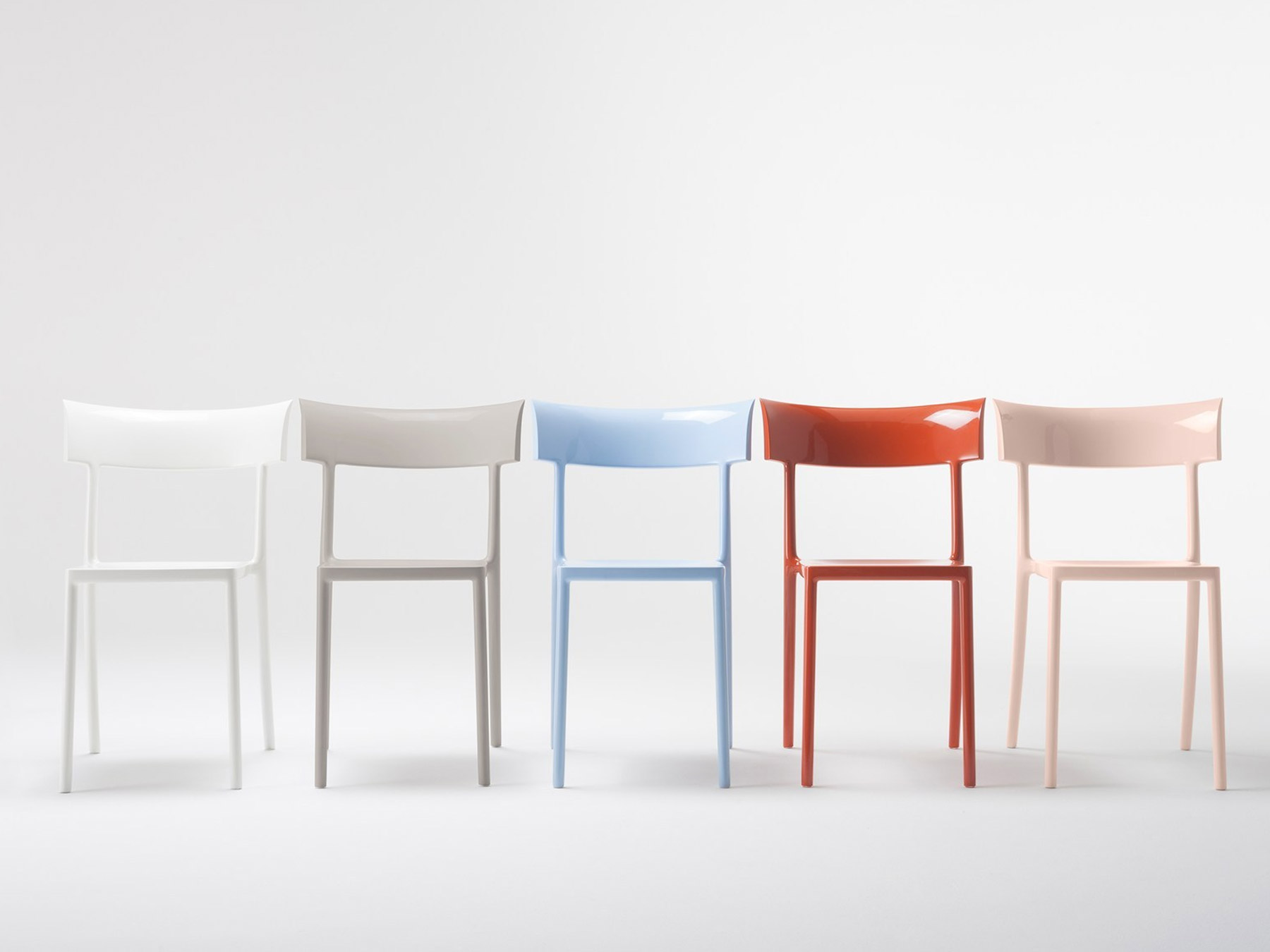 https://objectstorage.ap-seoul-1.oraclecloud.com/n/cnk6gaix2gpw/b/loqoqo-conv/o/kartell/catwalk-chair/venice-chair-kartell.jpg