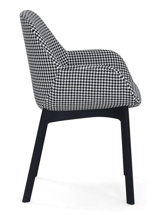 https://objectstorage.ap-seoul-1.oraclecloud.com/n/cnk6gaix2gpw/b/loqoqo-conv/o/kartell/clap-armchair-black-structure-black-pied-de-poule/clap-3.jpg