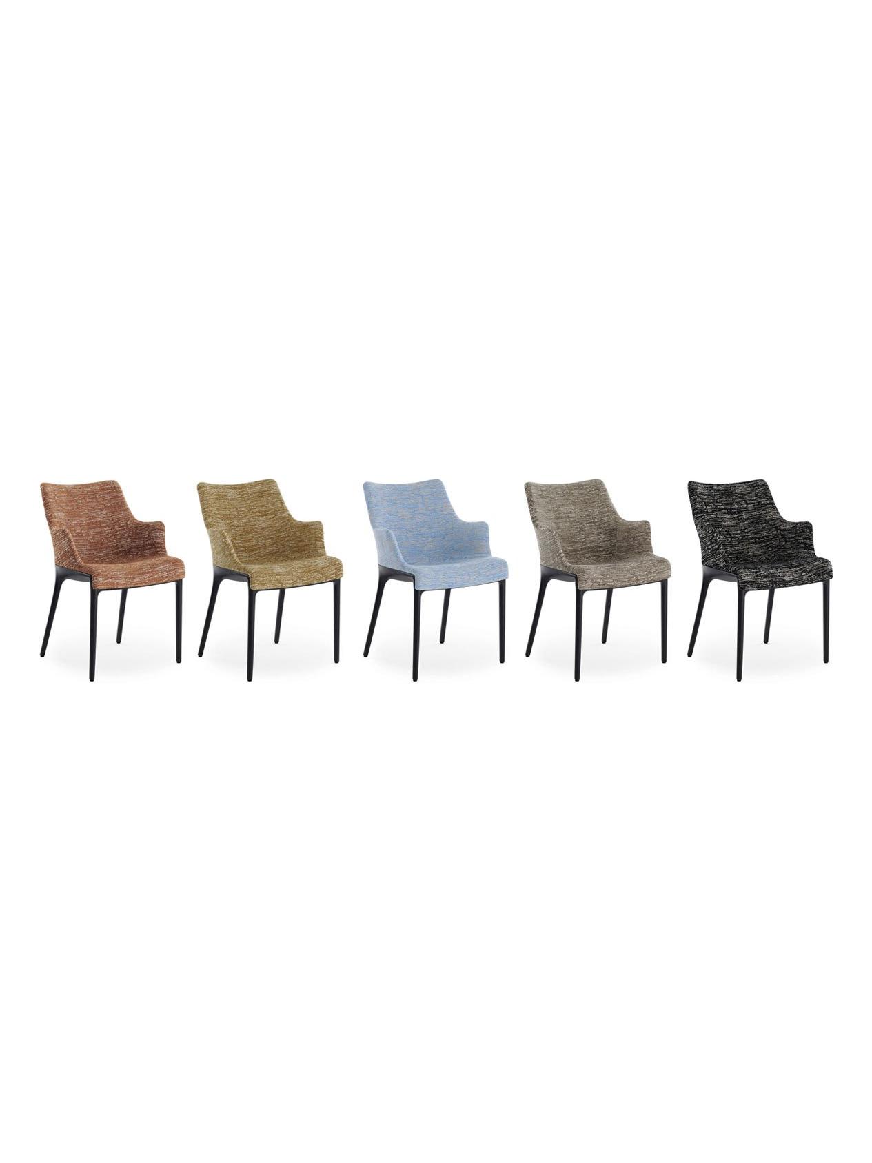 https://objectstorage.ap-seoul-1.oraclecloud.com/n/cnk6gaix2gpw/b/loqoqo-conv/o/kartell/eleganza-nia-chair-1-black/EleganzaNiaKartell5_1.jpg
