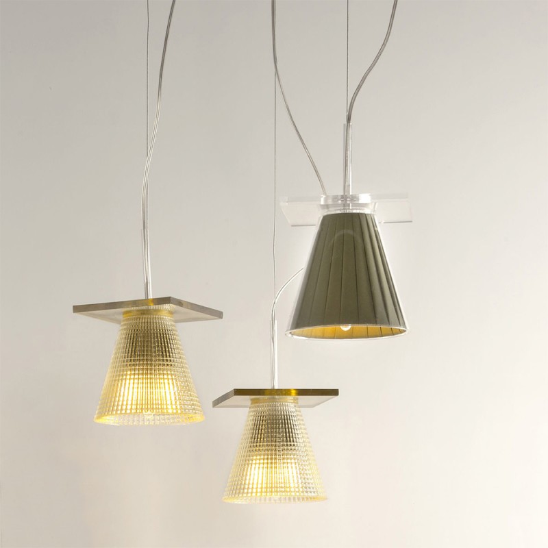 https://objectstorage.ap-seoul-1.oraclecloud.com/n/cnk6gaix2gpw/b/loqoqo-conv/o/kartell/light-air-suspension-lamp/118579.jpg
