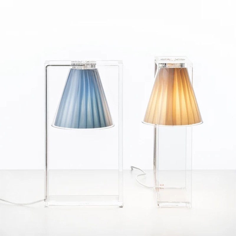 https://objectstorage.ap-seoul-1.oraclecloud.com/n/cnk6gaix2gpw/b/loqoqo-conv/o/kartell/light-air-table-lamp/118508.jpg