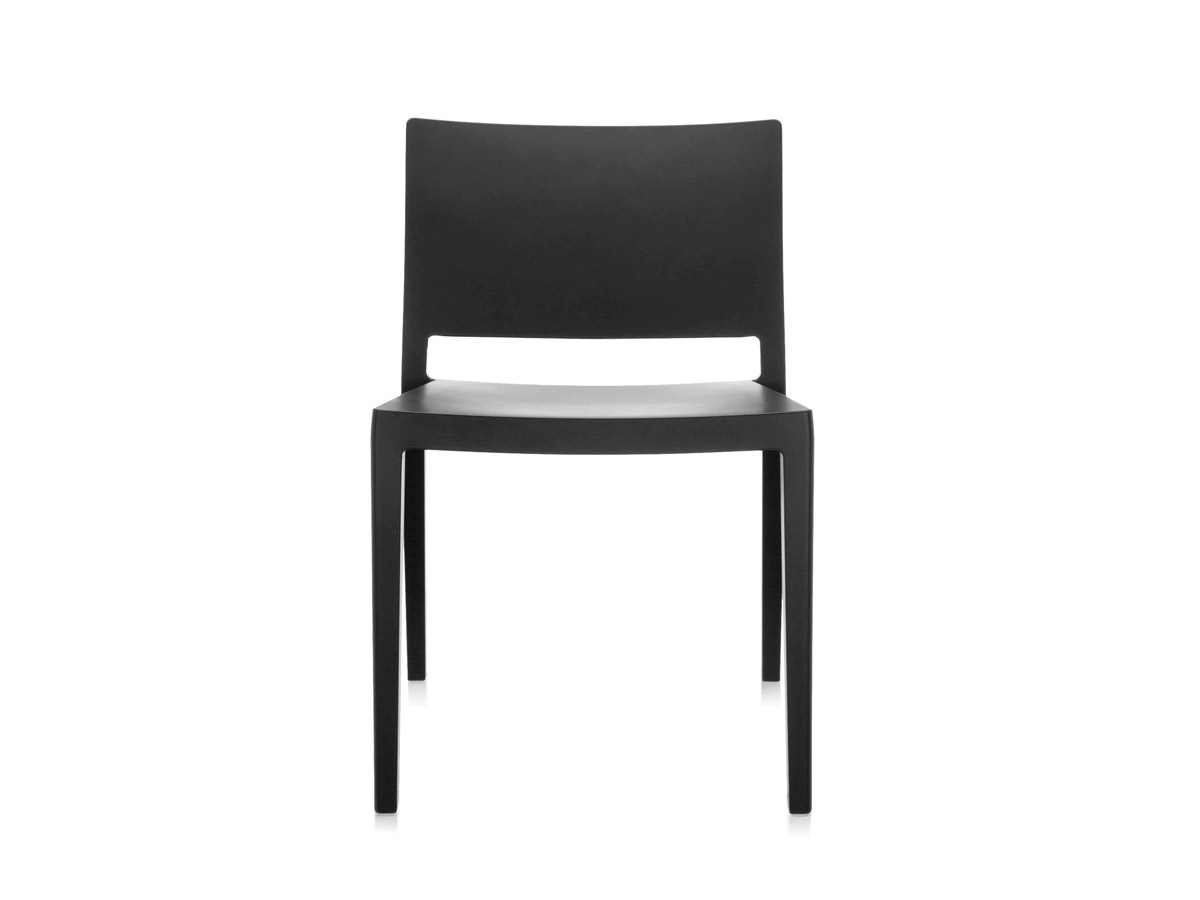https://objectstorage.ap-seoul-1.oraclecloud.com/n/cnk6gaix2gpw/b/loqoqo-conv/o/kartell/lizz-mat-chair/LizzMattchairblackKartell_1.jpg