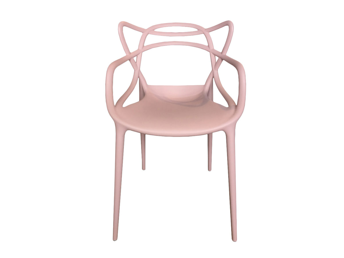 https://objectstorage.ap-seoul-1.oraclecloud.com/n/cnk6gaix2gpw/b/loqoqo-conv/o/kartell/masters-set-4-pcs-chairs/masters-chair-pink-kartell.jpg