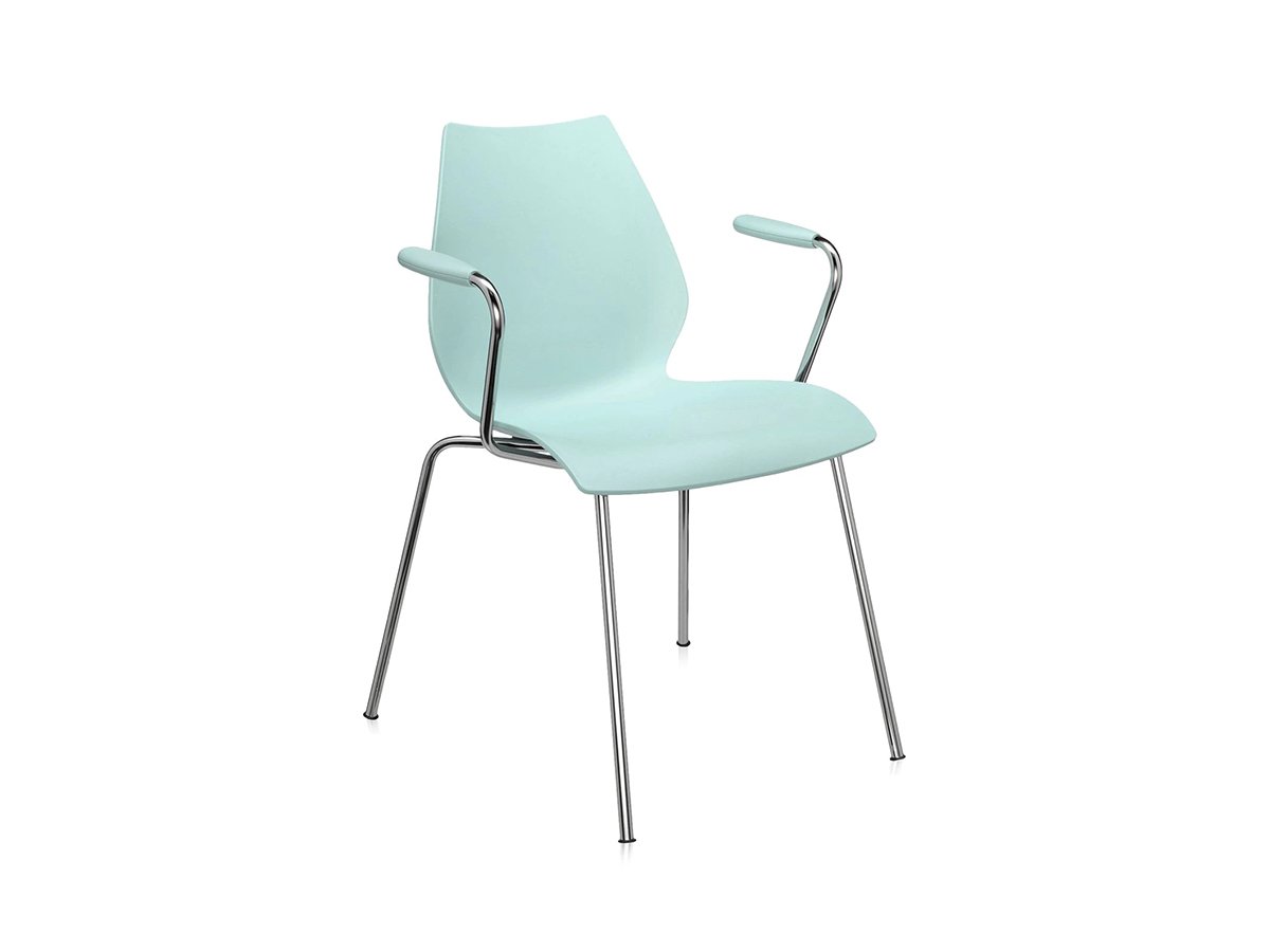 https://objectstorage.ap-seoul-1.oraclecloud.com/n/cnk6gaix2gpw/b/loqoqo-conv/o/kartell/maui-armchair/azzurro1_3.jpg