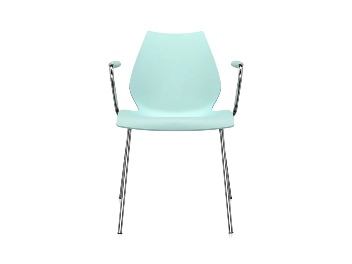 https://objectstorage.ap-seoul-1.oraclecloud.com/n/cnk6gaix2gpw/b/loqoqo-conv/o/kartell/maui-armchair/azzurro2.jpg
