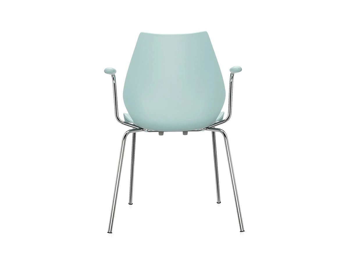 https://objectstorage.ap-seoul-1.oraclecloud.com/n/cnk6gaix2gpw/b/loqoqo-conv/o/kartell/maui-armchair/azzurro4.jpg