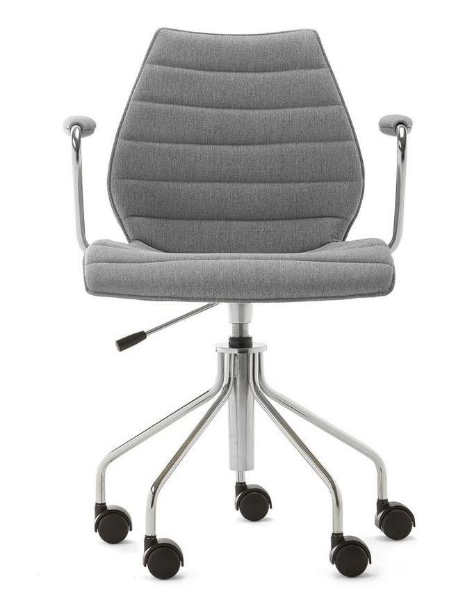 https://objectstorage.ap-seoul-1.oraclecloud.com/n/cnk6gaix2gpw/b/loqoqo-conv/o/kartell/maui-soft-swivel-chair/f86fdb91-5065-4d2f-ba96-f5eeab3a558d.jpg