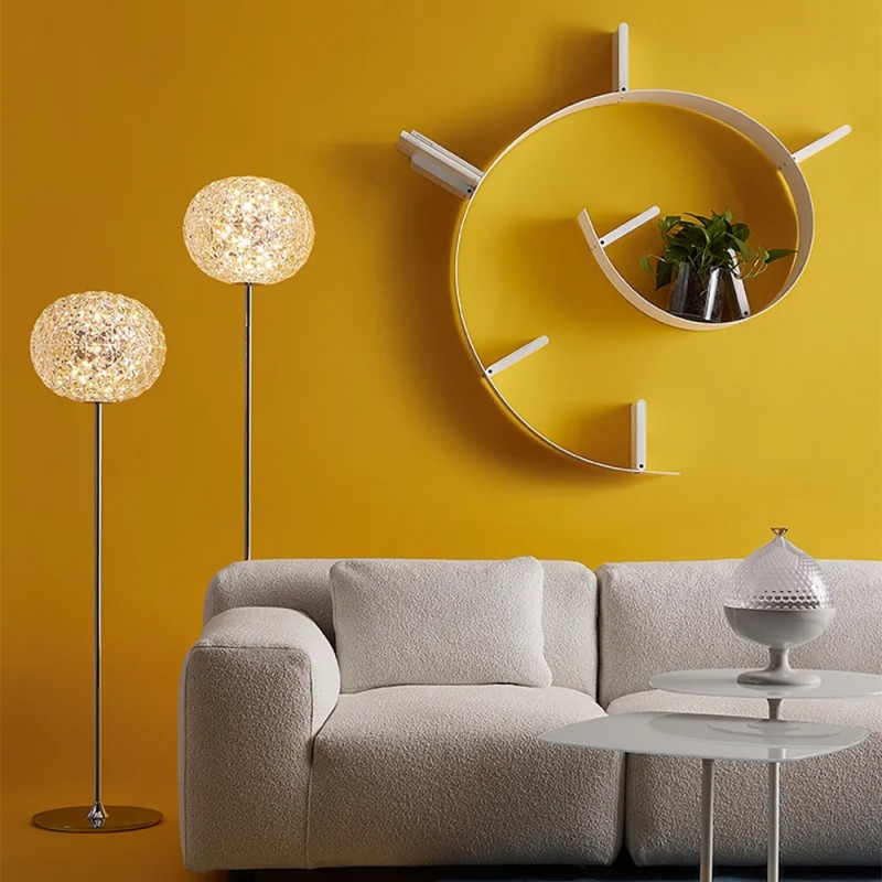 https://objectstorage.ap-seoul-1.oraclecloud.com/n/cnk6gaix2gpw/b/loqoqo-conv/o/kartell/planet-led-floor-lamp/94113.jpg