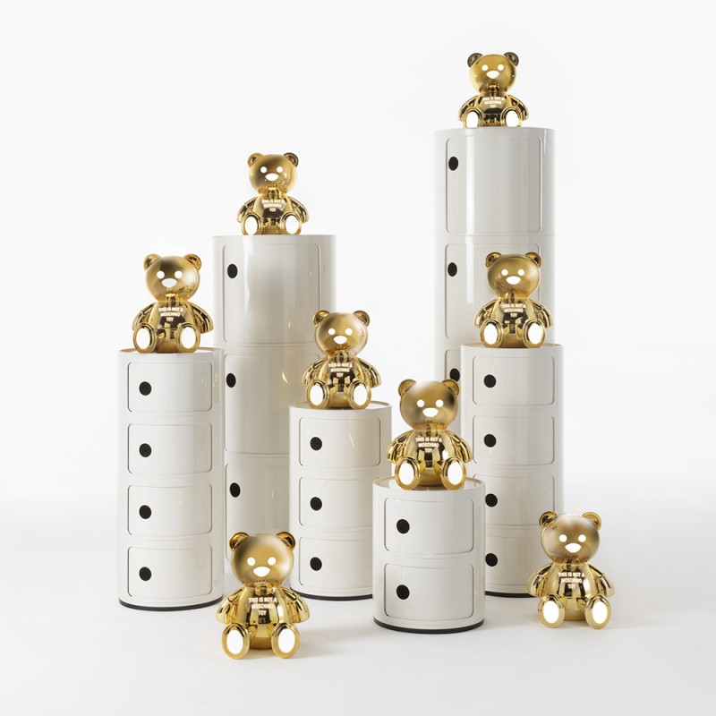 https://objectstorage.ap-seoul-1.oraclecloud.com/n/cnk6gaix2gpw/b/loqoqo-conv/o/kartell/x-moschino-toy-teddy-bear-led-lamp/70360.jpg